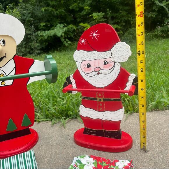 Mr and Mrs Santa Clause Wooden Handmade Whimsical Tea Towel Holders Christmas - Picture 4 of 8
